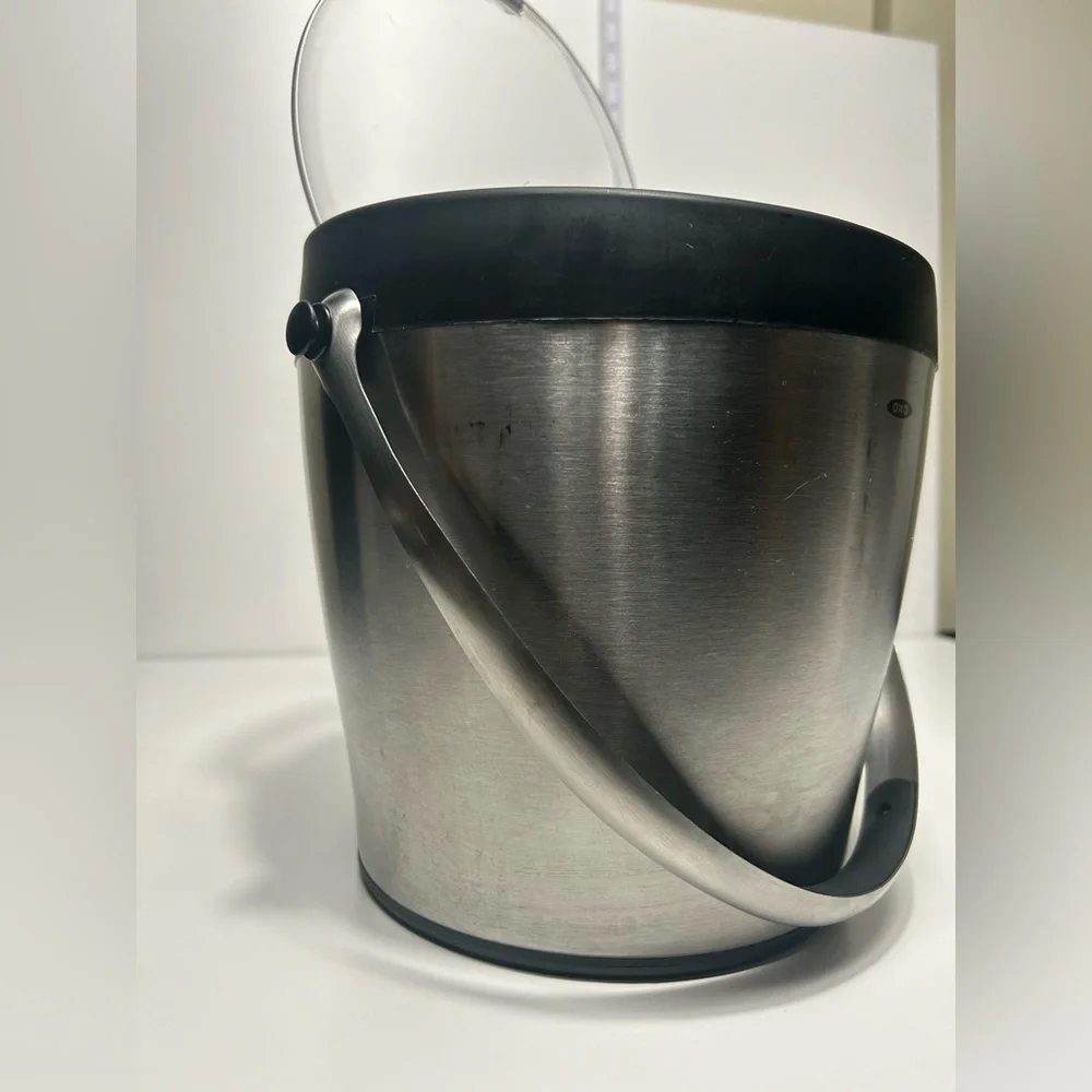 OXO Stainless Steel Double Walled Ice Bucket 4 Quart Hinged Lid Handle #0305243